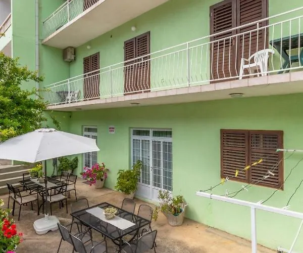 Apartment Tatijana Makarska