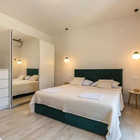 Apartment Tatijana Holiday Makarska