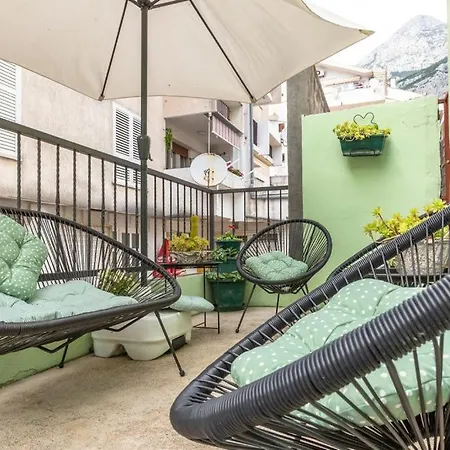 Tatijana Apartamento *