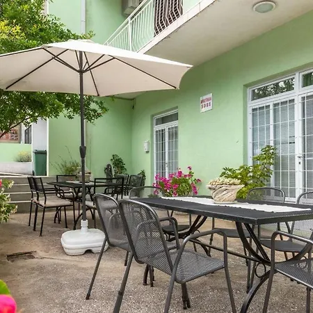 Tatijana * Μακάρσκα